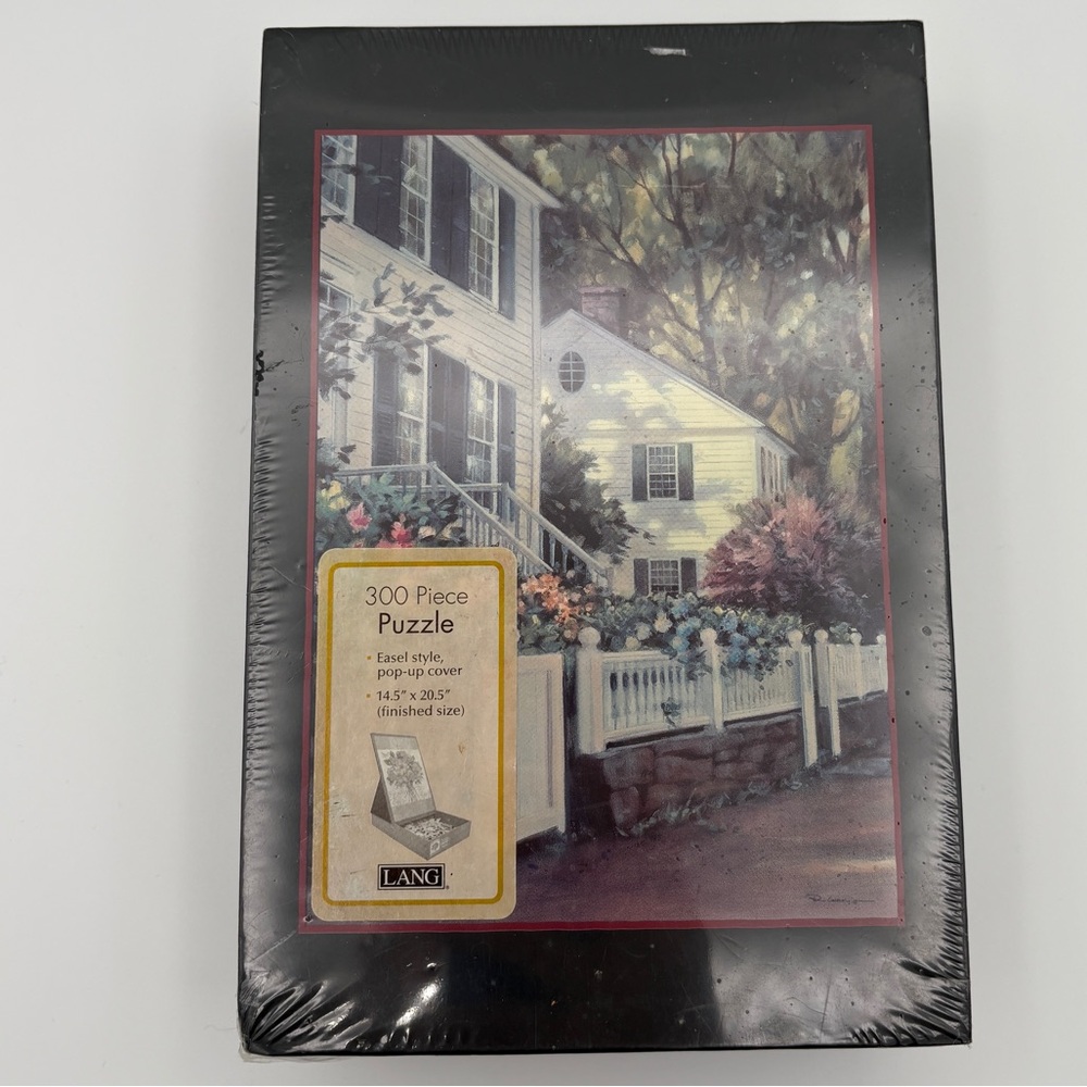 LANG "SOUTHPORT" 300 Piece Easel-style Jigsaw Puzzle NIB
